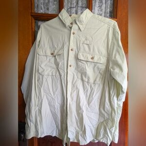 Orvis Green Lightweight Button Down Insect Repellent